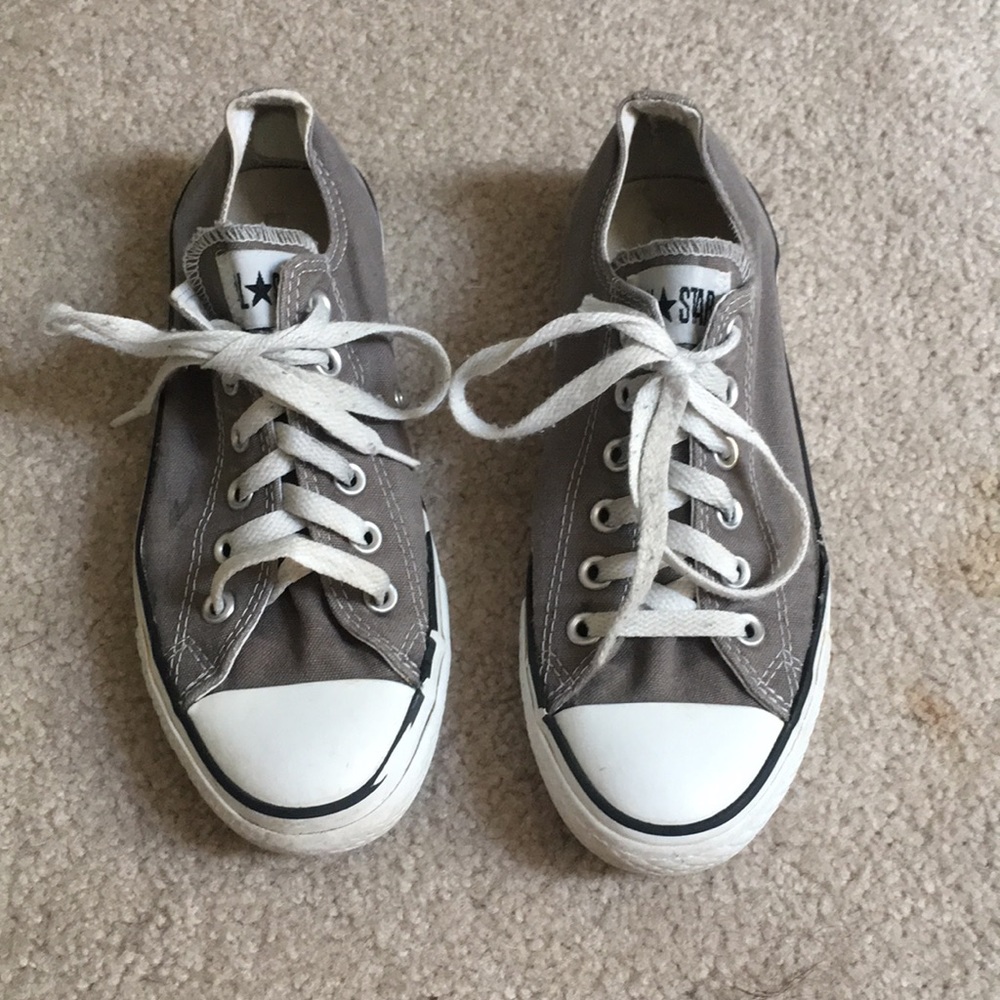 Grey converse, W8,M6